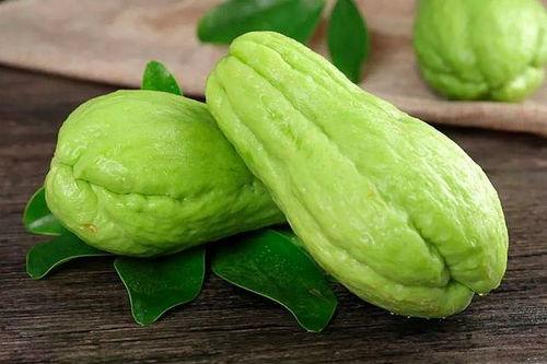 高臾吃瓜,揭秘娱乐圈背后的那些事儿