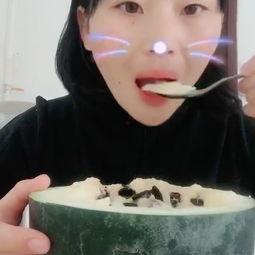 大瓜直播间吃瓜视频,揭秘热门吃瓜视频背后的故事