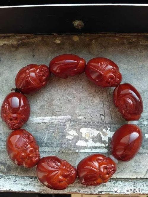 橄榄核吃瓜群众,揭秘网络舆论场的众生相