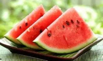 南京某校吃瓜,校园风云再起，真相揭秘